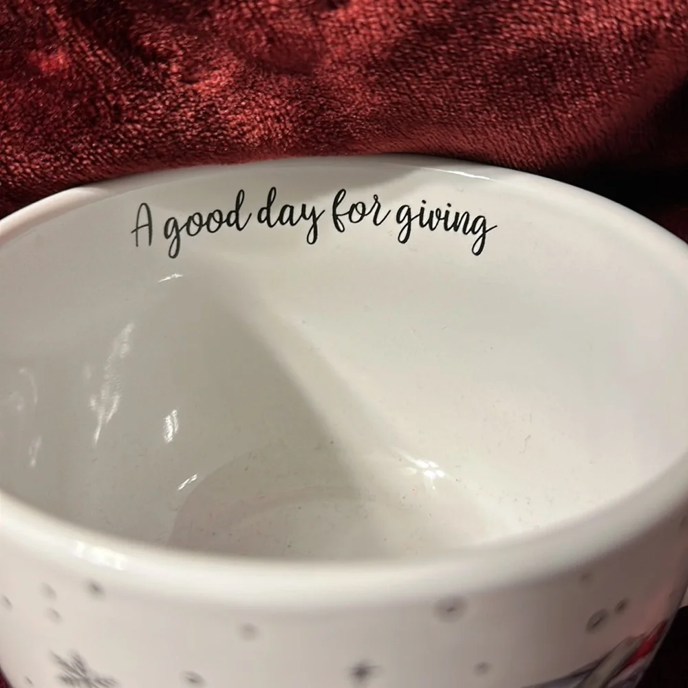 New Winnie the Pooh Christmas Mug